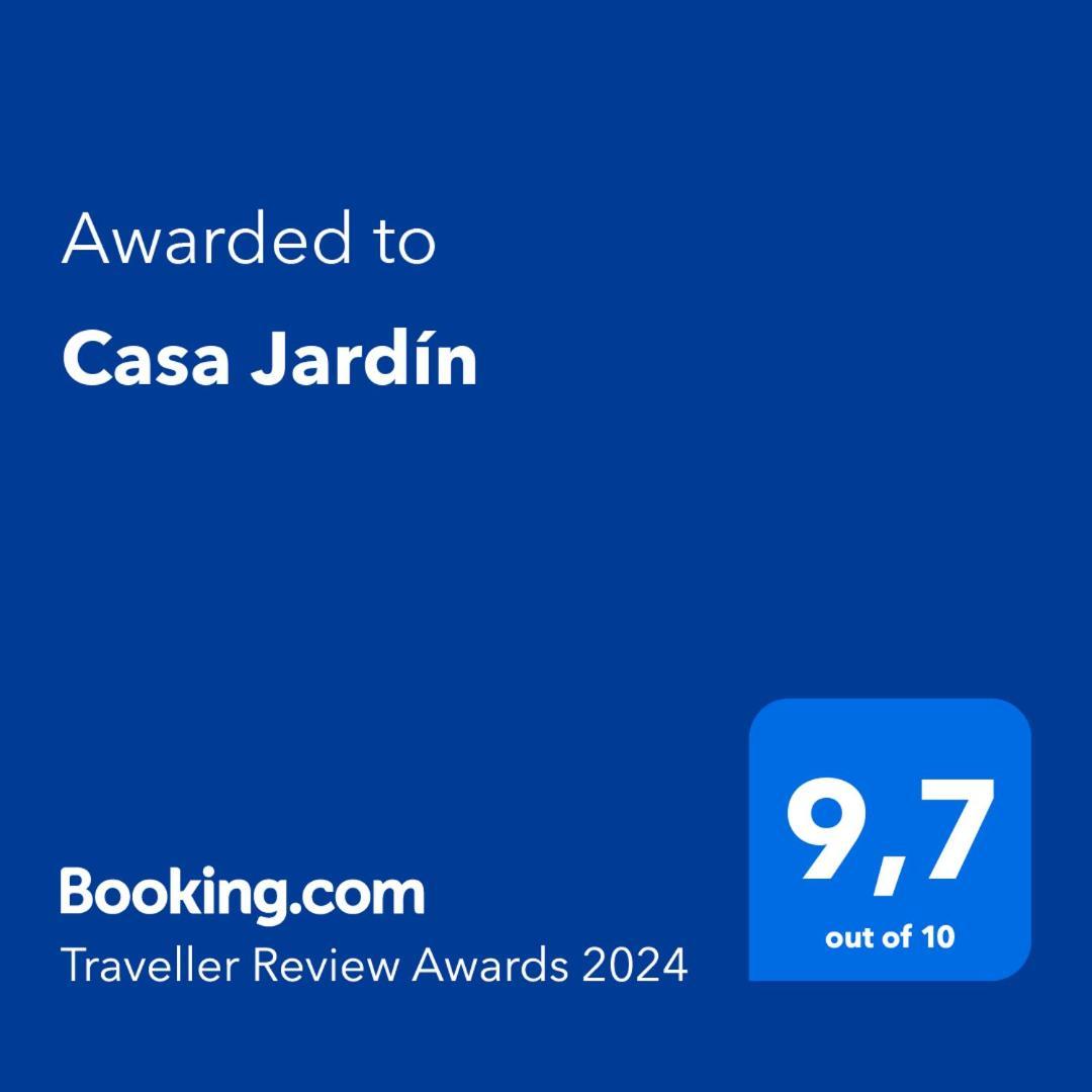 Casa Jardin *